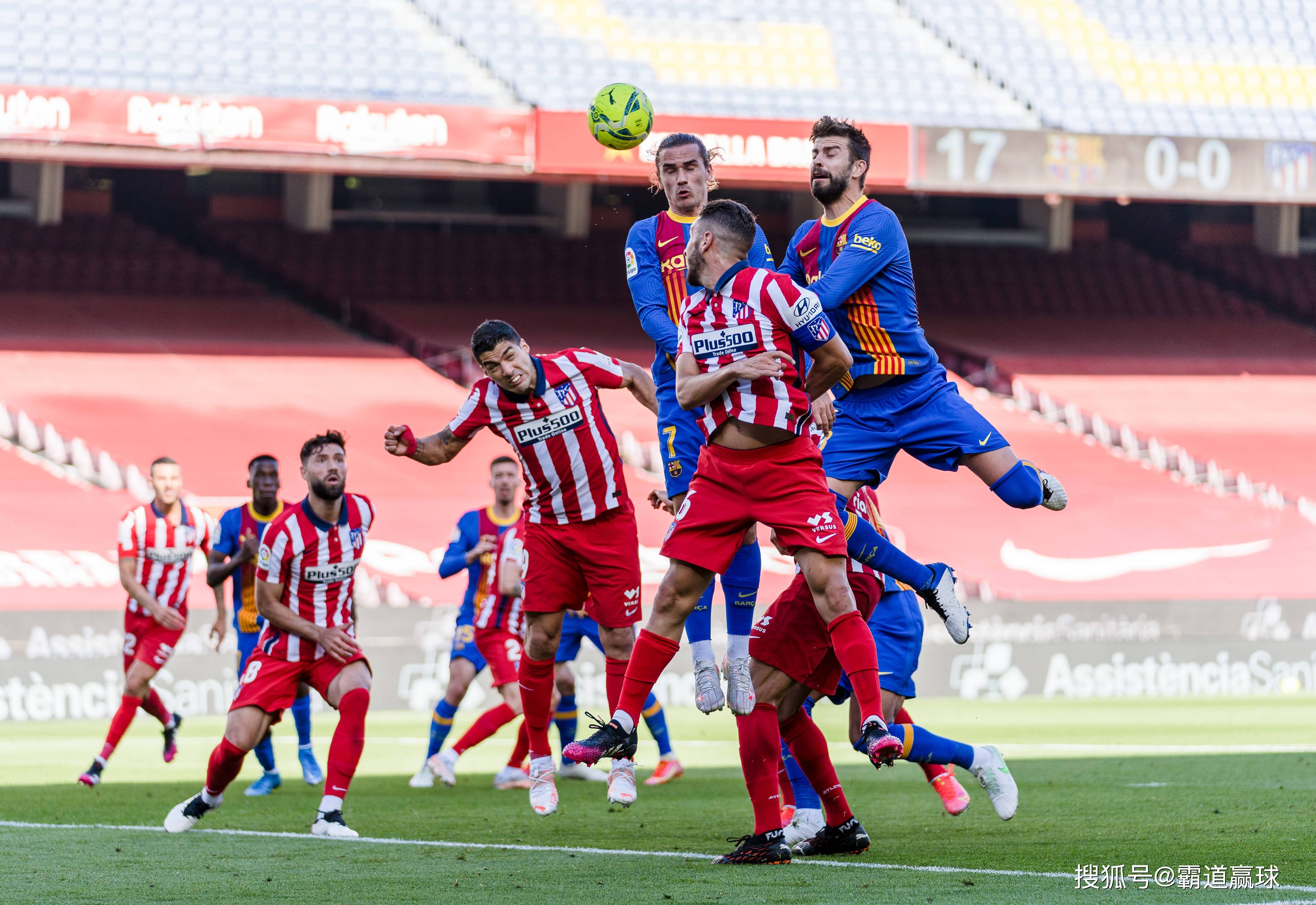 包含比赛局势复杂首场状态出色，巴塞罗那观众沸腾！，德约科维奇重返赛场比赛高潮迭起的词条