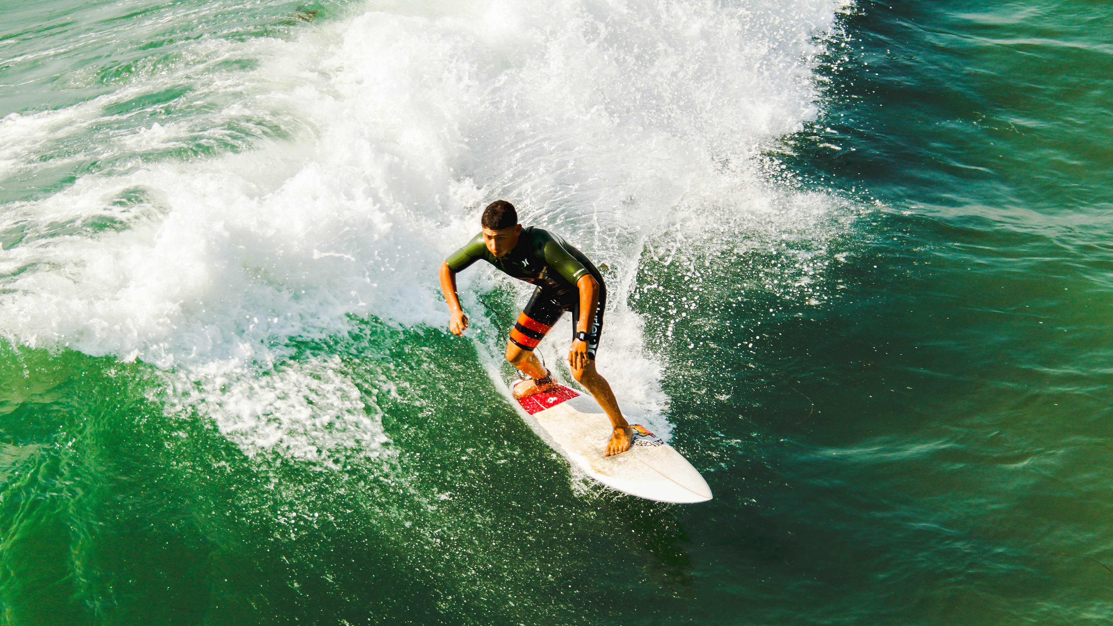 今夜夏季联赛焦点战!金州勇士迎战金州勇士,惊险或上演的简单介绍