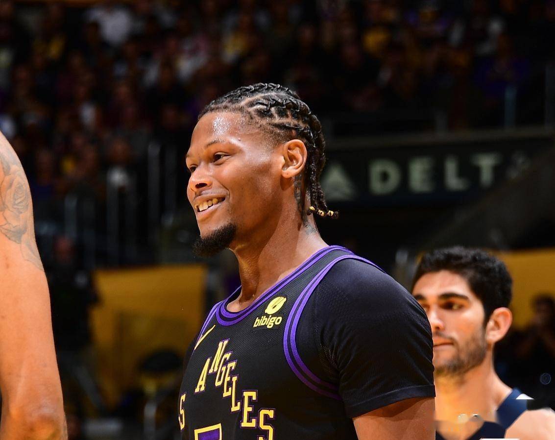 75大巨星大前锋 75大巨星大前锋